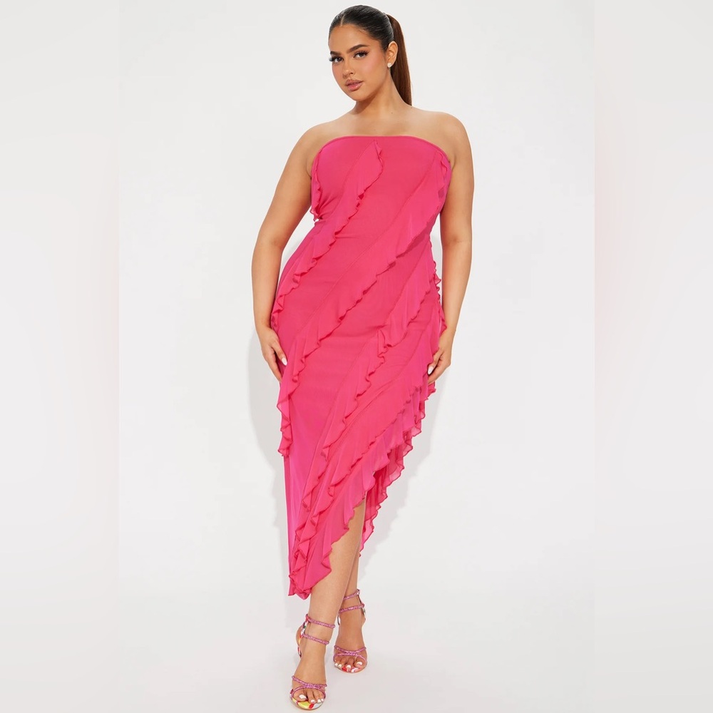 Fashion Nova Fuchsia Strapless Dress